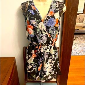 Uk2LA ladies floral lined Romper